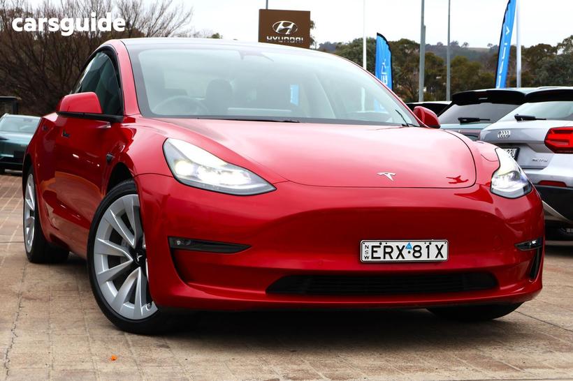 Red 2022 Tesla Model 3 Sedan Long Range