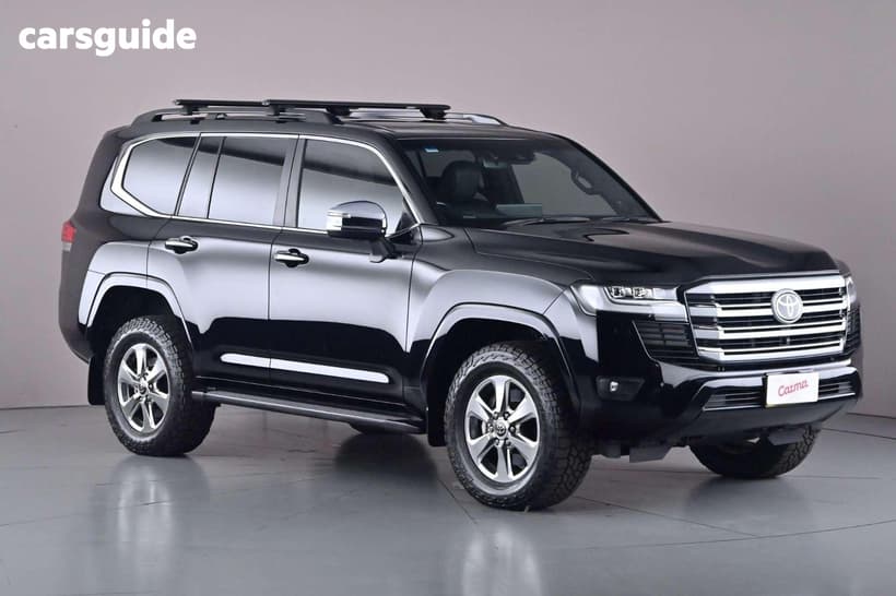 Black 2023 Toyota Landcruiser Wagon Lc300 Sahara (4X4)