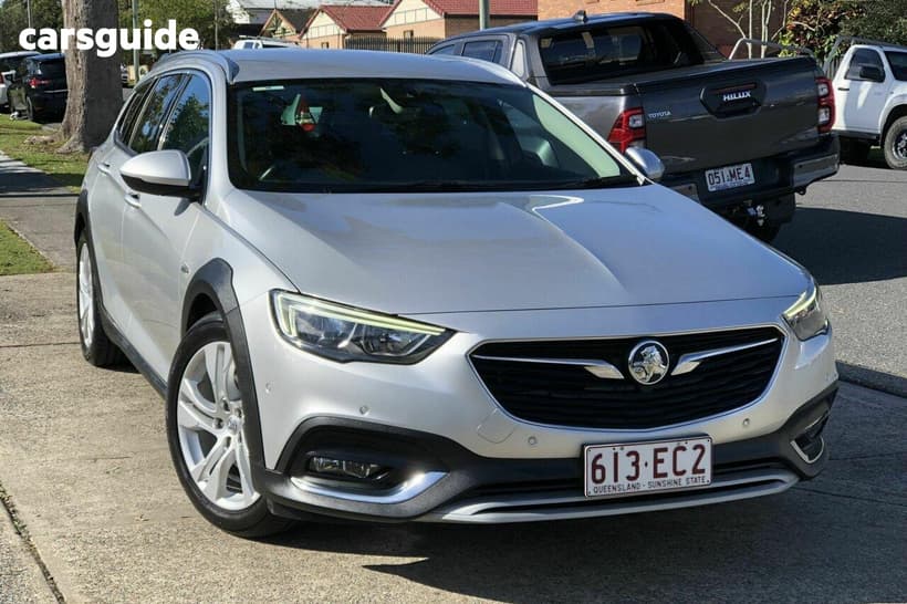 Silver 2018 Holden Calais Sportswagon Tourer (5Yr)