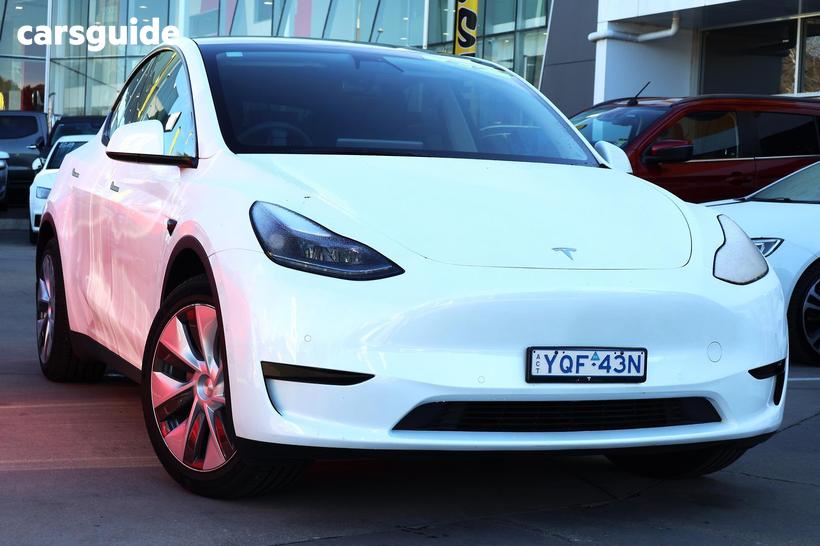 White 2022 Tesla Model Y Wagon Rear-Wheel Drive