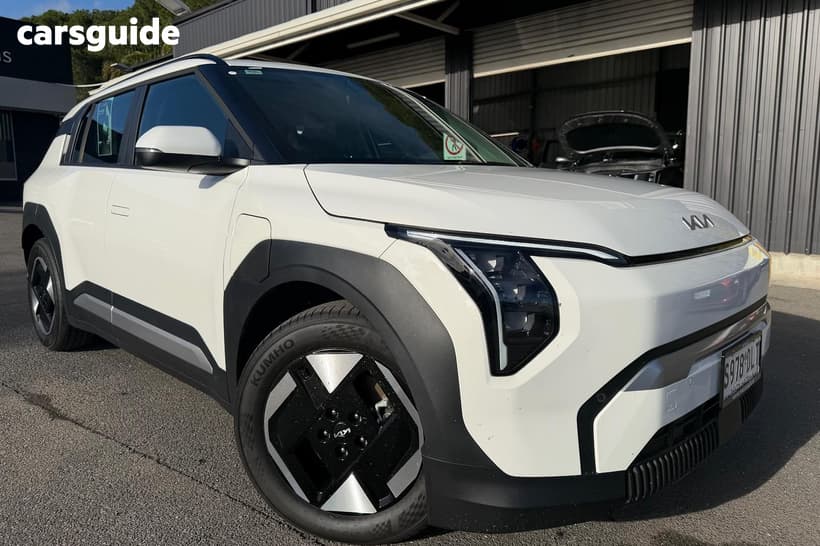 White 2026 Kia Ev3 Wagon Air Fwd Sr