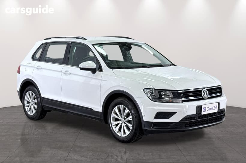 White 2017 Volkswagen Tiguan Wagon 110 Tsi Trendline