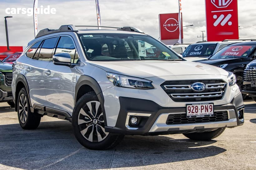 White 2025 Subaru Outback Wagon Awd Touring
