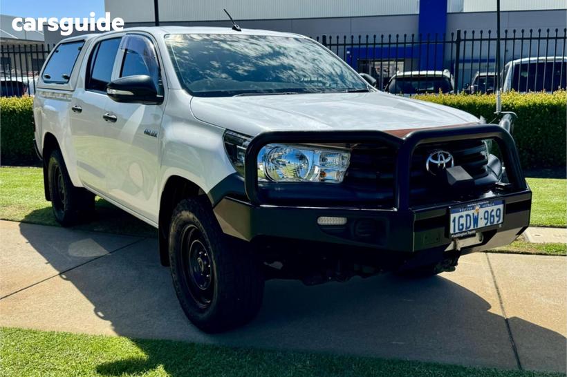 White 2016 Toyota Hilux Dual Cab Utility Workmate (4X4)