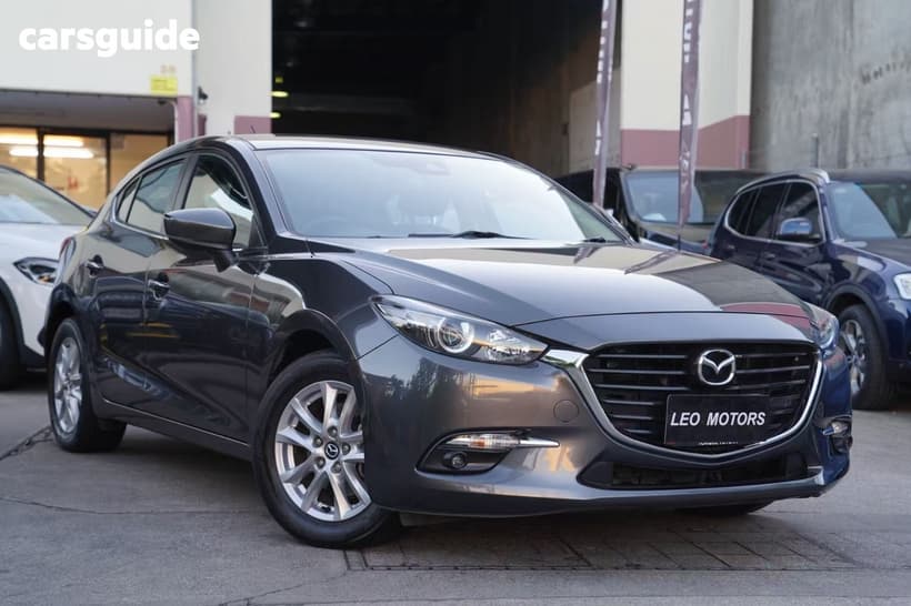 Grey 2018 Mazda 3 Hatchback Maxx Sport