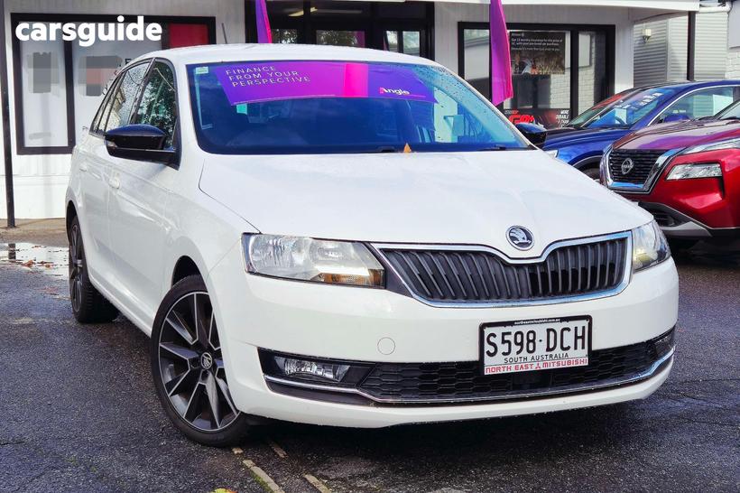White 2018 Skoda Rapid Spaceback Wagon 92 Tsi