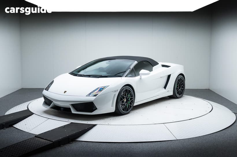 White 2010 Lamborghini Gallardo Coupe Lp560-4