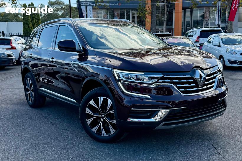 Red 2023 Renault Koleos Wagon Life (4X2)