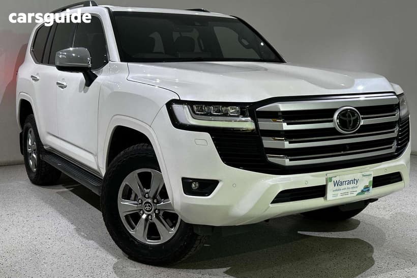 White 2021 Toyota Landcruiser Wagon Lc300 Sahara (4X4)