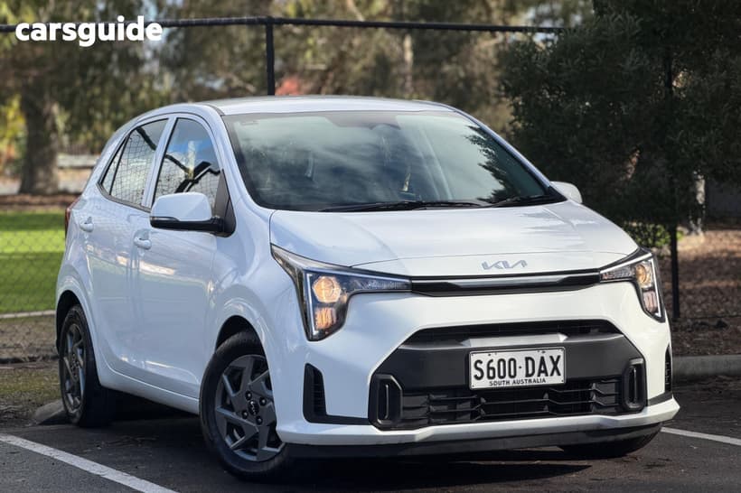 White 2024 Kia Picanto Hatchback Sport (Pe2)