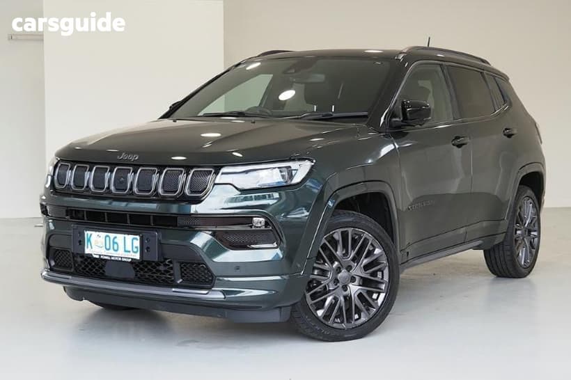 Green 2022 Jeep Compass Wagon S-Limited (4X4)