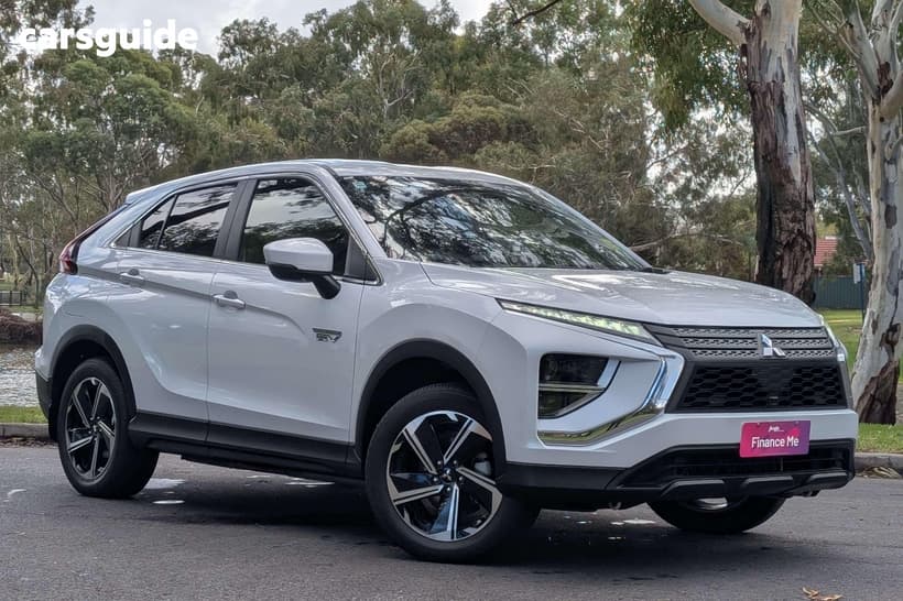 White 2023 Mitsubishi Eclipse Cross Wagon Es Phev (Awd)