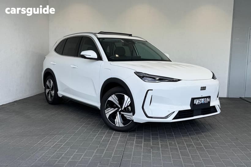 White 2025 Geely EX5 Wagon Inspire