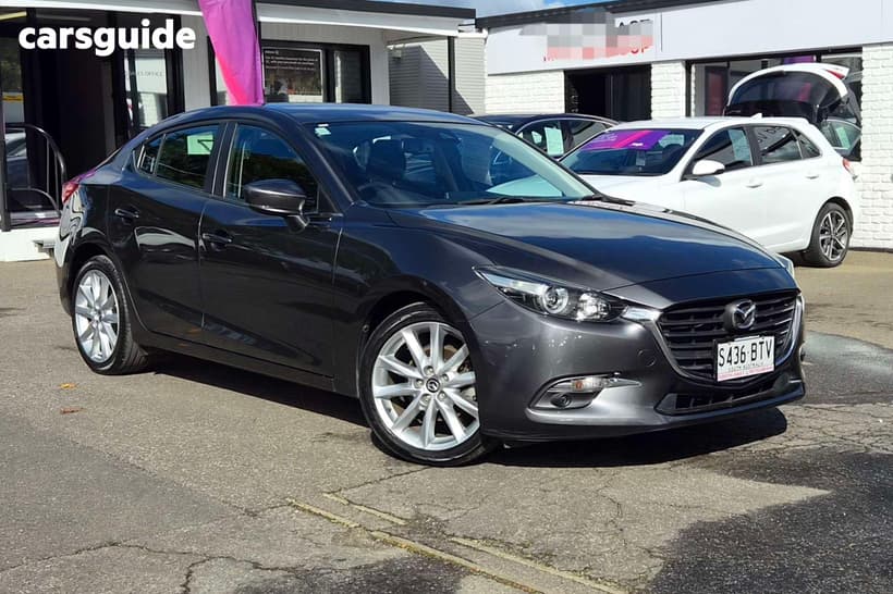 Grey 2017 Mazda 3 Sedan Sp25