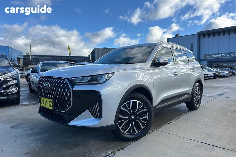 Silver 2025 Chery Omoda 5 Wagon Ex (High Version)