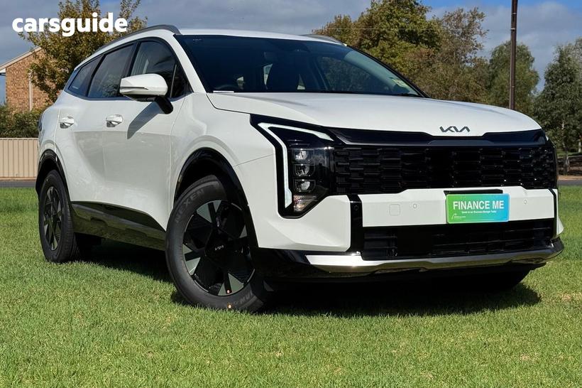 White 2026 Kia Sportage Wagon Hev S (Fwd)