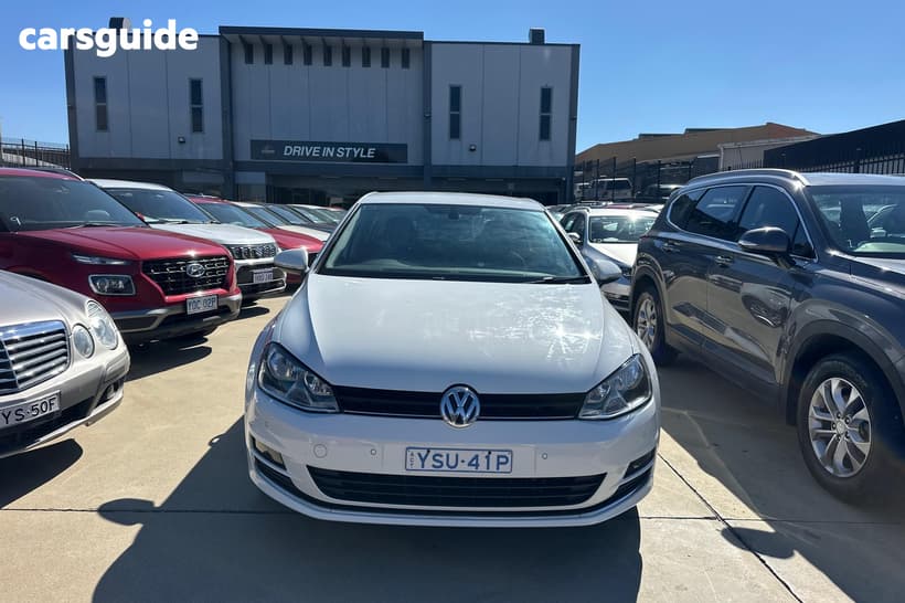 Silver 2015 Volkswagen Golf Hatchback 110 Tdi Highline