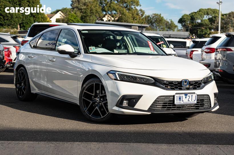 White 2022 Honda Civic Hatchback E:Hev Lx