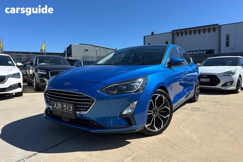 Blue 2018 Ford Focus Hatchback Titanium