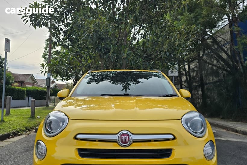 Yellow 2016 Fiat 500 Hatchback S Linea Rossa