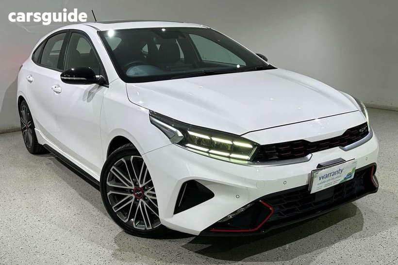 White 2023 Kia Cerato Hatchback Gt