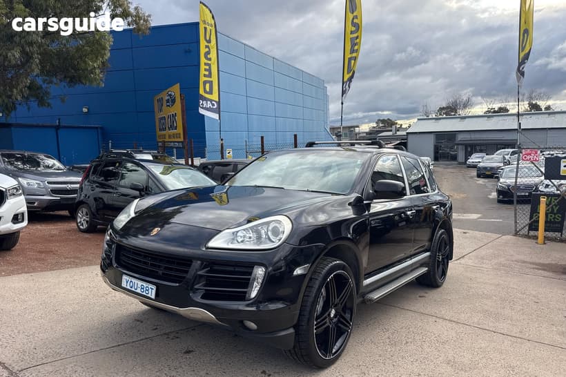 Black 2010 Porsche Cayenne Wagon Diesel