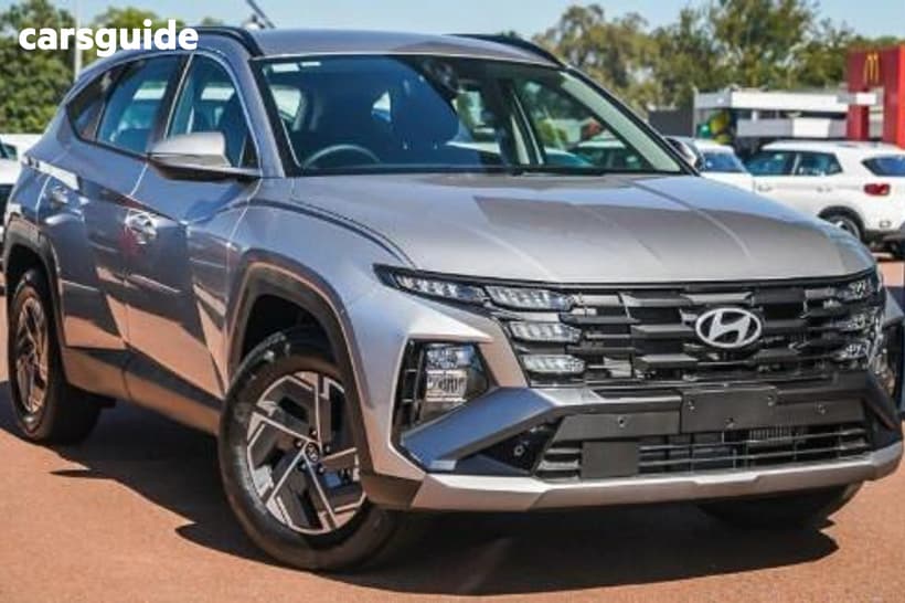 Silver 2026 Hyundai Tucson Wagon Hybrid (Fwd)