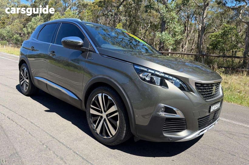 Grey 2018 Peugeot 3008 Wagon Gt