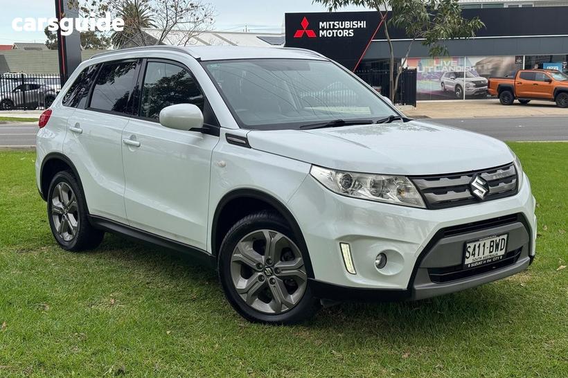 White 2017 Suzuki Vitara Wagon Rt-S