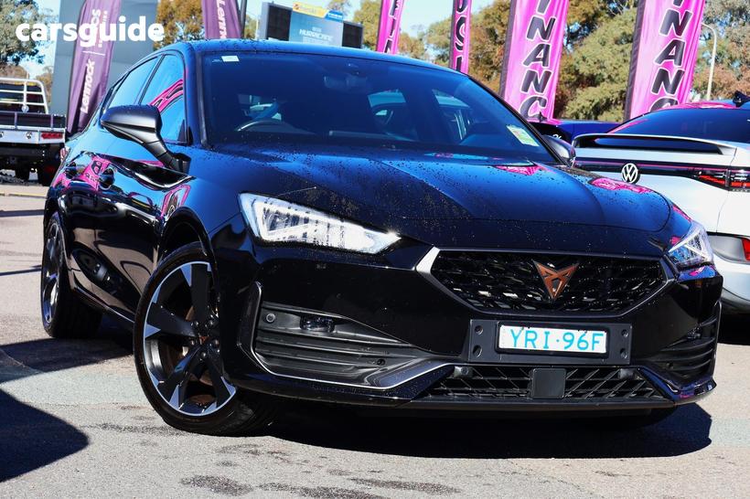Black 2023 Cupra Leon Hatchback V