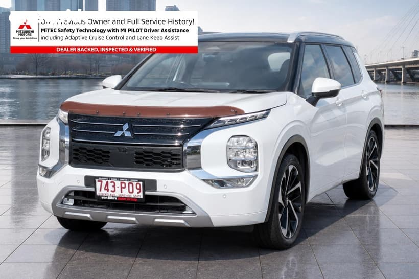 White 2021 Mitsubishi Outlander Wagon Exceed Tourer 7 Seat (Awd)