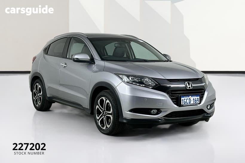 Silver 2016 Honda HR-V Wagon Vti-L