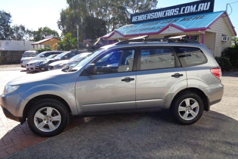 Silver 2009 Subaru Forester Wagon X