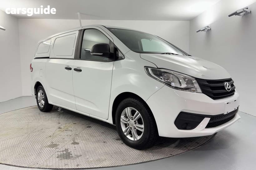 White 2022 LDV G10 Van Lift Door