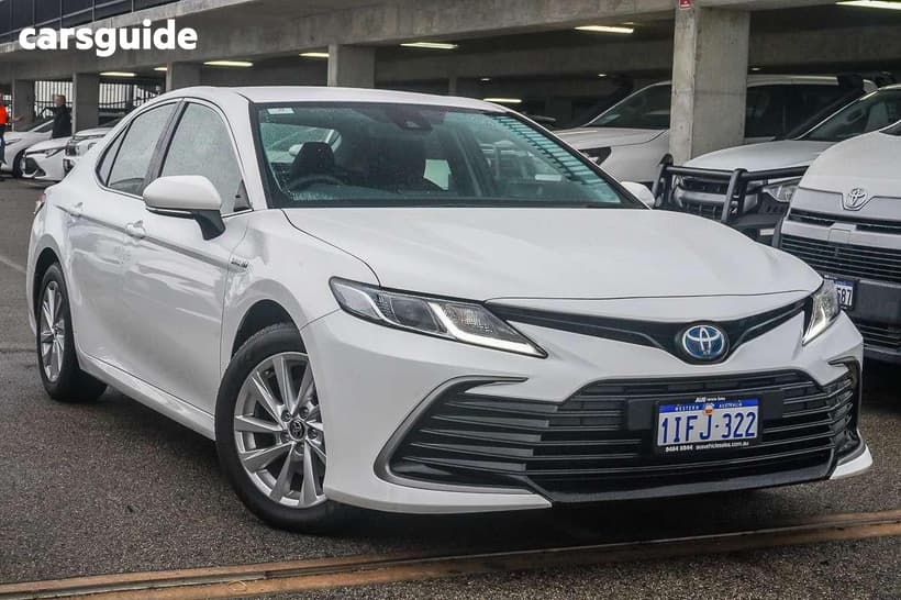 White 2024 Toyota Camry Sedan Ascent