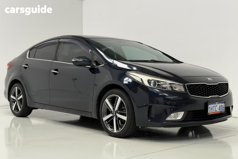Blue 2018 Kia Cerato Sedan Sport+