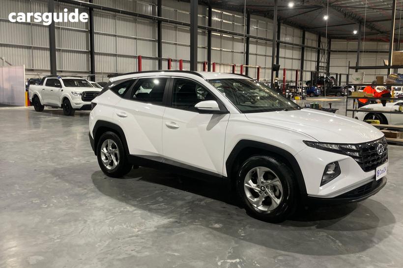 White 2023 Hyundai Tucson Wagon (Fwd)