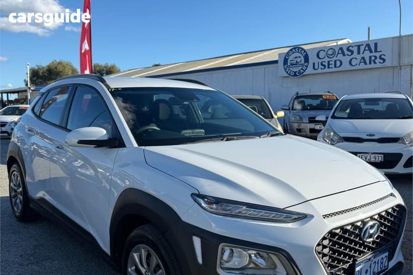 White 2020 Hyundai Kona Wagon Go (Fwd)