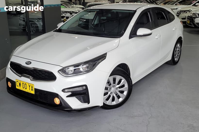 White 2020 Kia Cerato Hatchback S