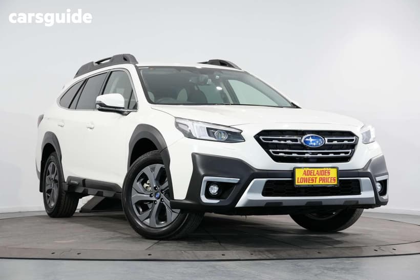 White 2022 Subaru Outback Wagon Awd