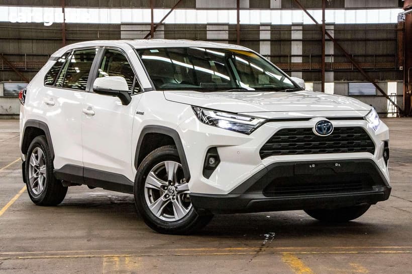 White 2023 Toyota RAV4 Wagon Gx (Awd) Hybrid