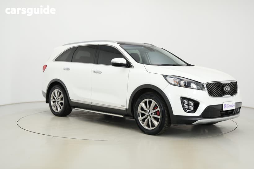 White 2017 Kia Sorento Wagon Gt-Line (4X4)