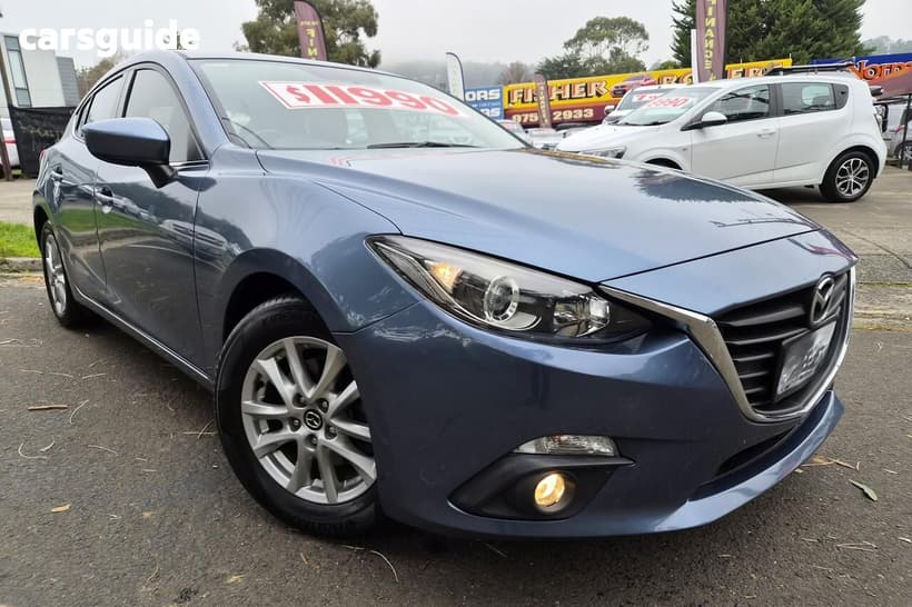 Blue 2015 Mazda 3 Hatchback Maxx