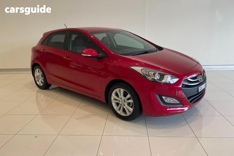 Red 2014 Hyundai I30 Hatchback Se