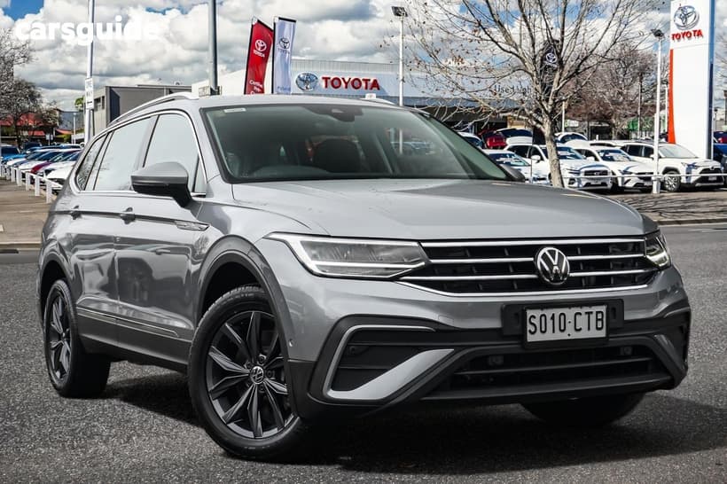 Silver 2022 Volkswagen Tiguan Wagon Allspace 132Tsi Life