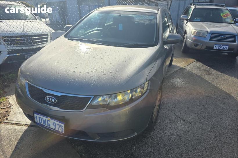 Silver 2012 Kia Cerato Hatchback Si