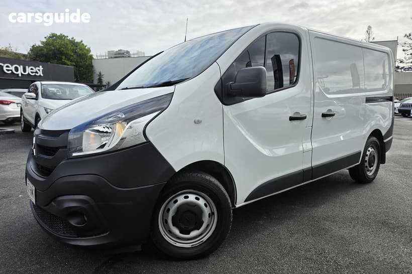 White 2021 Mitsubishi Express Van Glx Swb (Multimedia/Navi)