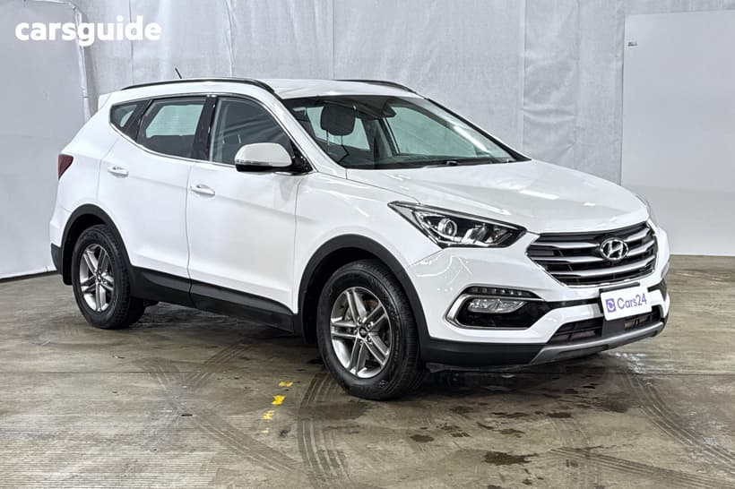 White 2017 Hyundai Santa FE Wagon Active Crdi (4X4)