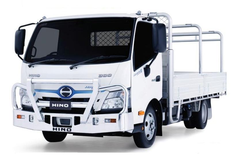 2026 Hino 300 Cab Chassis 716 Amt 3430 Wide Hyb Tradeace