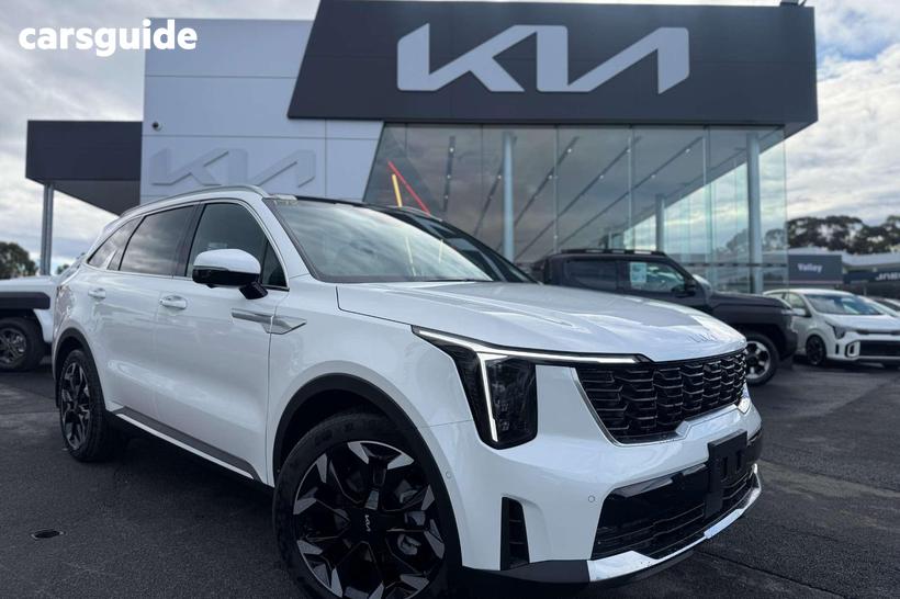 White 2026 Kia Sorento Wagon Gt-Line